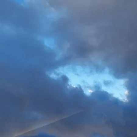 President Kop 106 アパートホテル