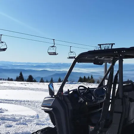 President Kop 106 アパートホテル